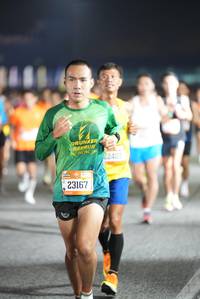 BIB: 23167, 22407
                            <button type="button" onclick="openModal(19604813)" class="btn btn-primary btn-sm float-right btn-popup" data-toggle="modal" data-target=".modal-high-quality">
                        <i class="fas fa-shopping-cart"></i> Add to Cart
                    </button>
                                            <button type="button" onclick="isThisMe(19604813, true)" class="btn btn-success btn-sm float-right btn-popup btn-isme hidden" data-toggle="tooltip" data-placement="bottom" title="นี่คือรูปของคุณใช่ไหม คลิกที่นี่เพื่อเอาเข้าอัลบั้ม">
                        <i class="fas fa-plus"></i> Add to album
                    </button>
                    <button type="button" onclick="isThisMe(19604813, false)" class="btn btn-warning btn-sm float-right btn-popup btn-isnotme hidden">
                        <i class="fas fa-ban"></i> Remove from album
                    </button>
